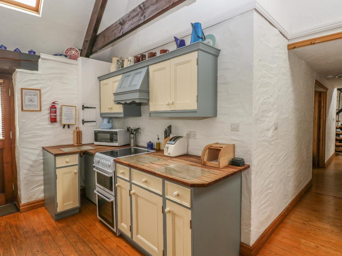 Heather Cottage มิลฟอร์ดเฮเวน ภายนอก รูปภาพ
