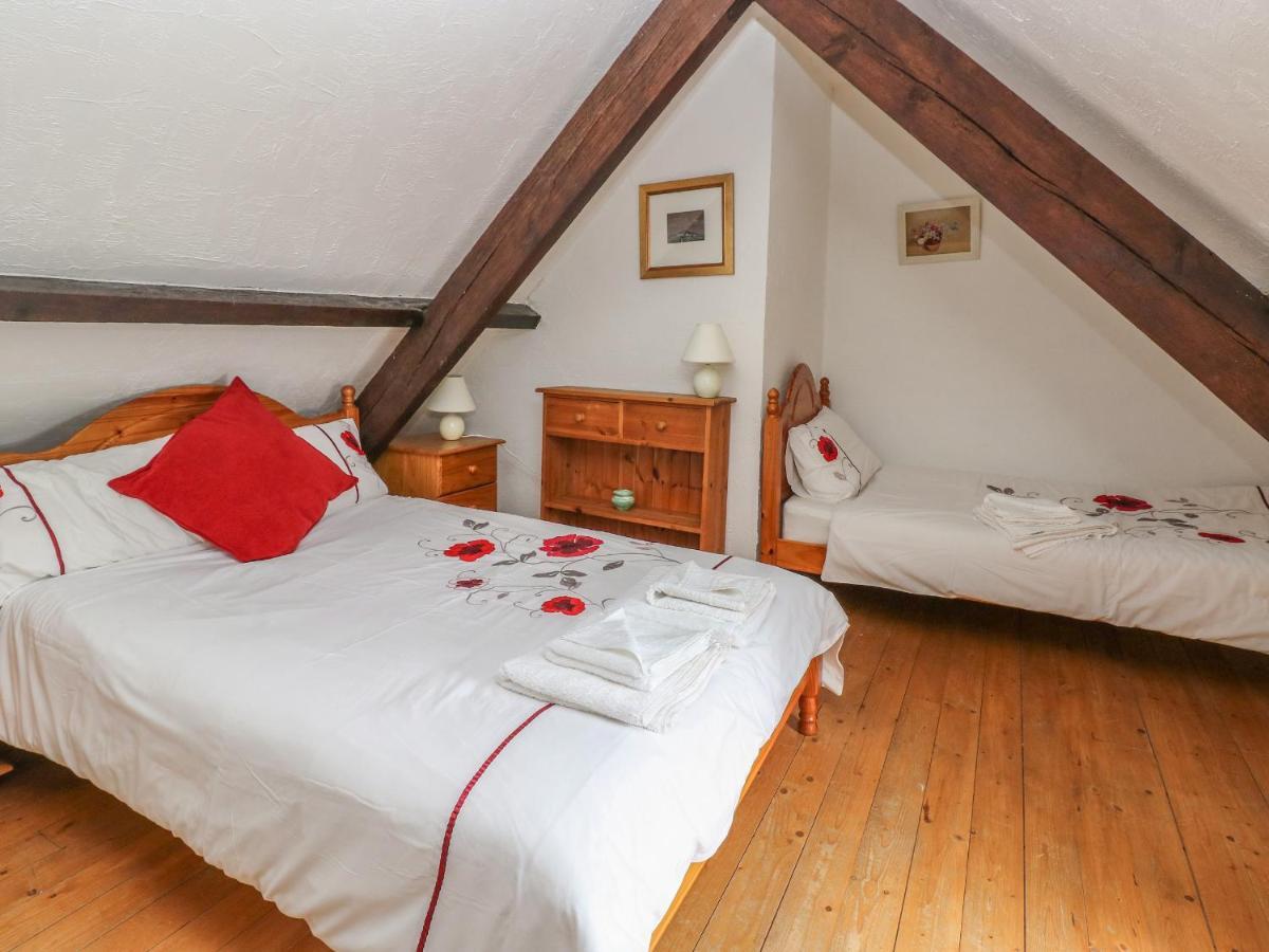 Heather Cottage มิลฟอร์ดเฮเวน ภายนอก รูปภาพ